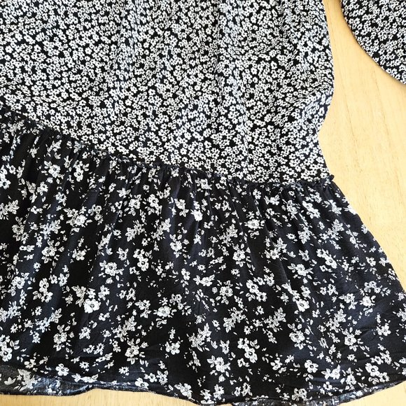 Floral Black and White Women's Dress - Picture 7 of 7